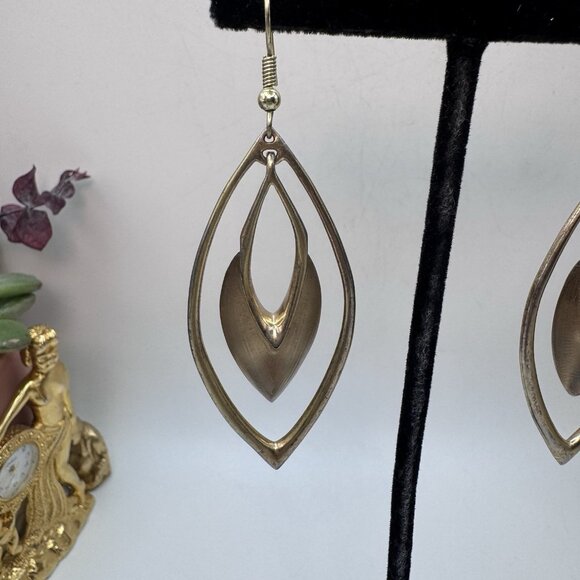 Alexis Bittar Gold Lucite Dangle Earrings Gold Tone- Beautiful AB Earrings Gold - Picture 3 of 5